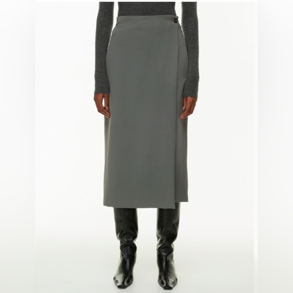 BNWT Aritzia Wilfred Tailored Wrap Union Maxi Skirt size 4